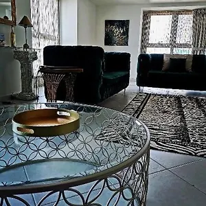 Luxury In Marina Apartment Dubai